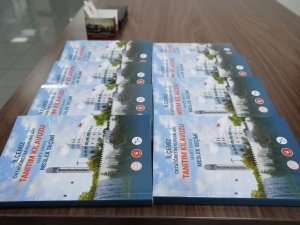 Keçiören’de LGS öğrencilerine 5 bin adet tanıtım kılavuzu dağıtıldı