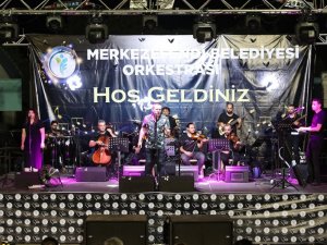 Merkezefendi’de mahalle konserlerine büyük ilgi