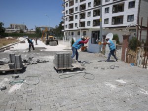 Haliliye’de 3 mahallede parke döşeme çalışması