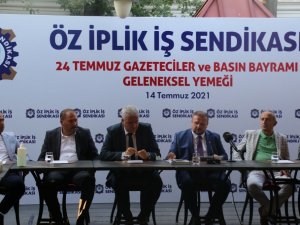 Öz İplik İş Sendikası Genel Başkanı Ay: "Her şeyin başı üretimdir, üretimi de emekçiler yapar"