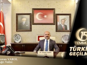 Vali Varol: “Milletimizin tuttuğu demokrasi nöbetleri bütün dünya tarafından gıpta ile izlenmiştir”