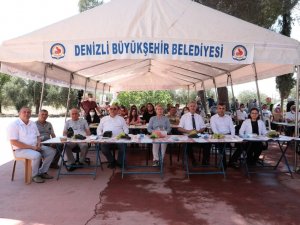 Büyükşehir destekliyor, çiftçiler üretiyor