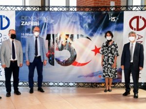 Anadolu Üniversitesi’nde “15 Temmuz Demokrasi ve Milli Birlik Günü” fotoğraf sergisi