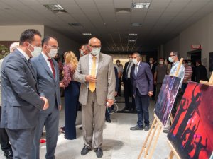 15 Temmuz Demokrasi ve Milli Birlik Günü konulu fotoğraf sergisi ve konferans