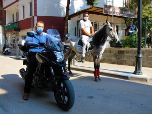 Amasyalı muhtardan ‘atlı ve motorize’ kurban timi