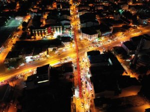 600 metrelik Türk bayrağı böyle görüntülendi