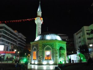 İzmir’in 15 Temmuz anması sela ile son buldu