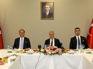 Kartal ve Beylikdüzü Belediye Başkanları, Erzincan’da gazetecilerle bir araya geldi