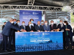 Bakan Varank: “CHP sadece vatandaşın gözünü boyayacak işlere imza atar”