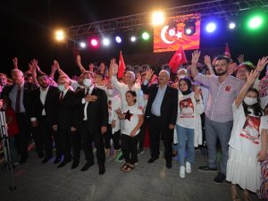 Gebze’de 15 Temmuz coşkusu