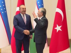Bakan Çavuşoğlu, Özbekistan Cumhurbaşkanı Mirziyoyev tarafından kabul edildi