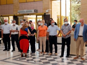 Tabakoğlu, sağlık çalışanları ile bayramlaştı