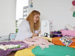 300 liralık sermaye ile başladığı işten evine kazanç sağladı