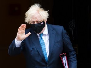 İngiltere Başbakanı Johnson kendini karantinaya aldı