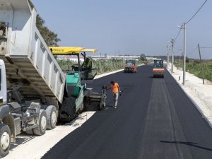 Kazanlı sahil yolu düzenleme çalışmaları devam ediyor