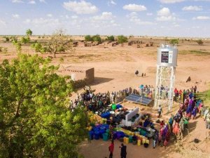 Nijer’in başkenti Niamey’de su kuyusu açıldı