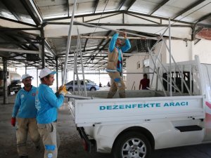 Şanlıurfa’da ibadethaneler bayrama hazır