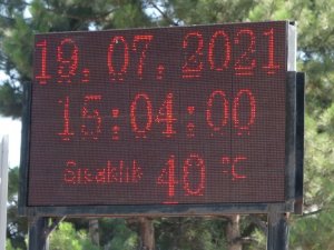 Sivas adeta kavruluyor, termometreler 40 dereceyi gösterdi