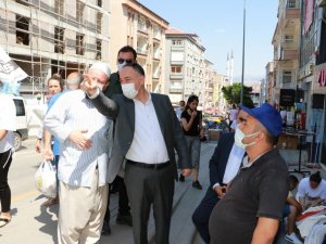 Başkan Saygılı: "Kurban Bayramı’nda küslüklerimizi bir kenara bırakıp kardeş olmanın hazzını hep birlikte yaşayalım"