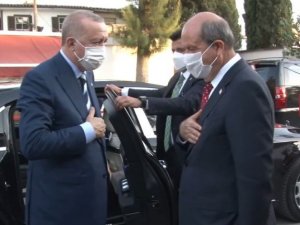 KKTC Cumhurbaşkanı Tatar’dan Erdoğan onuruna akşam yemeği