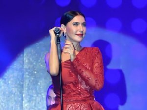 Şevval Sam: "Çok şanslı bir kadınım"