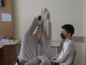 Kırklareli’nde Kurban Bayramında aşılama devam ediyor