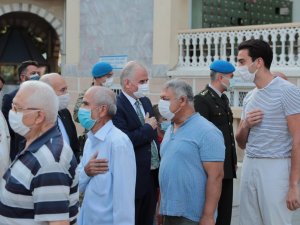 Denizli’de bayramlaşma geleneği değişmedi