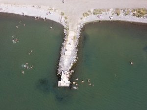 Doğu Ekspresi ile geldiler, buz gibi gölde serinlediler