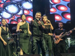 Mersin Büyükşehir Belediyesi, bayram boyunca 35 noktada konser düzenliyor