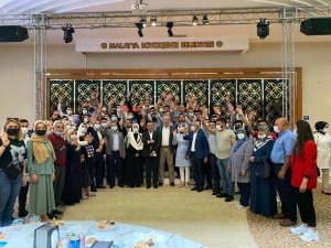 AK Parti’de bayramlaşma töreni