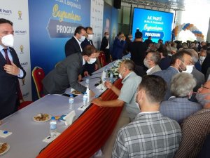 AK Parti ailesi bayramlaştı