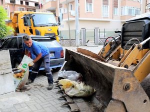 Başiskele’de kurban atıkları anında toplandı