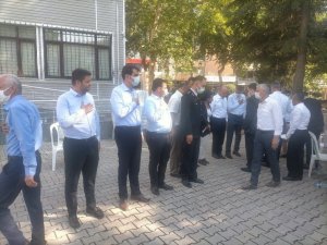 Milletvekili Toprak ve beraberindekiler Gölbaşı ilçesinde bayramlaştı