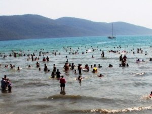 4 bin nüfuslu mahalle150 bine çıktı