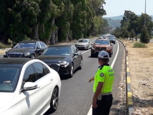 Tatilcilerin dönüş çilesi başladı