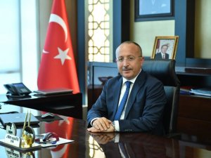 Vali Atik, “Basının çok önemli bir yeri vardır”