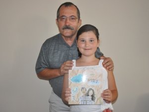 8 yaşında kitap yazdı