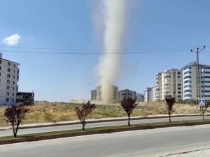 Elazığ’da mini ’hortum’ kameralara yansıdı