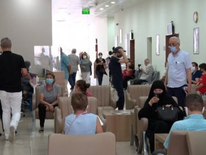 Maltepe Tıp Merkezi 4 poliklinikte hasta kabulüne başladı