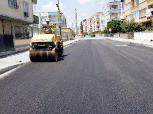 Tarsus Belediyesi, yol onarım ve asfalt çalışmalarına devam ediyor