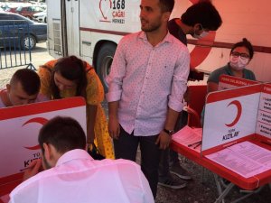 Ülkü Ocakları’ndan kan desteği