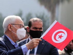 Nahda Hareketi: “Tunus Devlet Başkanı Said kararlarını yeniden gözden geçirmeli”