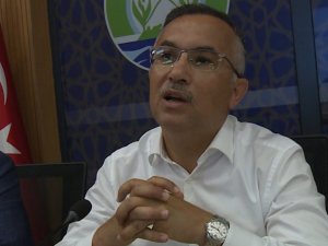 Rize Valisi Kemal Çeber: “Çok riskli gördüğümüz 164 haneden 112’si tahliye edildi”