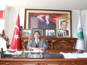 Başkan Taşdemir’den kaçak su kullananlara uyarı