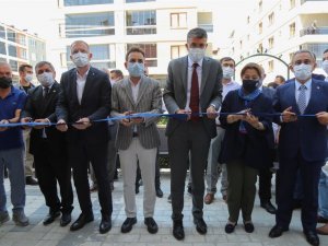 Kütahya’da ’3’ü bir arada kitap kahve’ açıldı