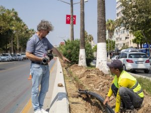 Refüjlerde otomatik sulama sistemi başladı