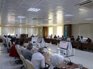 Siirt Valisi Hacıbektaşoğlu STK temsilcileri ile pandemi toplantısı gerçekleştirdi