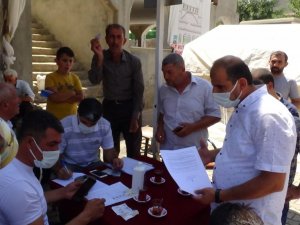 Batman’da aşı olmayan vatandaşları kanaat önderleri ikna ediyor