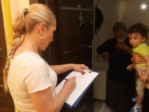 Başkan Yıldızkaya ’Hoşgeldin Bebek’ ile ailelerin mutlu günlerinde yanlarında