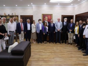 Başkan Kurt, CHP’li heyeti ağırladı